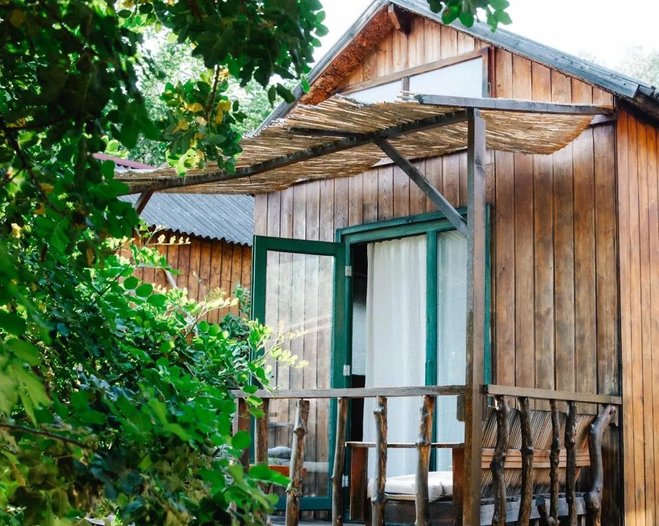 פאטהיה Kaplumbaga Bungalows