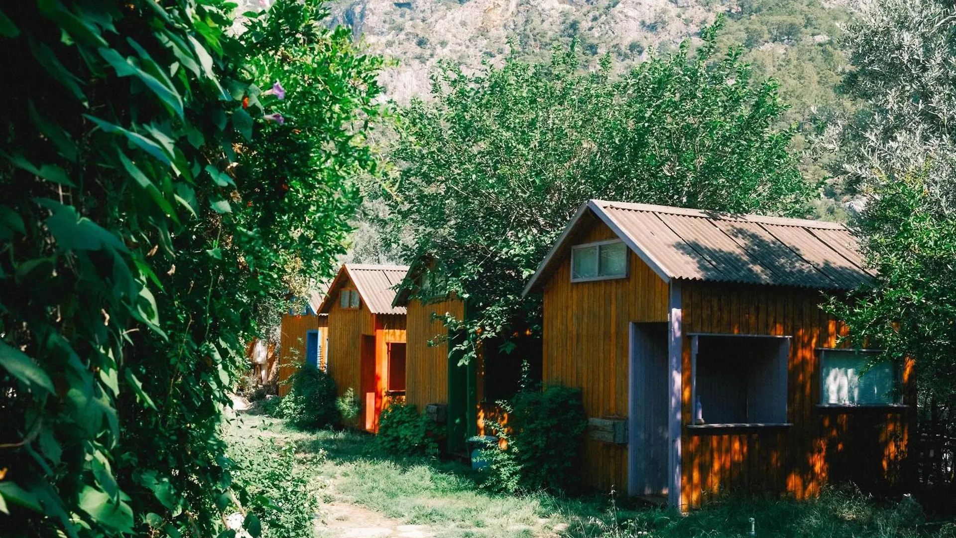 פאטהיה Kaplumbaga Bungalows 0*,